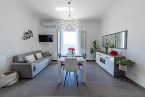 House | 2 bedrooms - Casa Clara - Modern House With Breathtaking Views of Capri and Positano (Praiano)