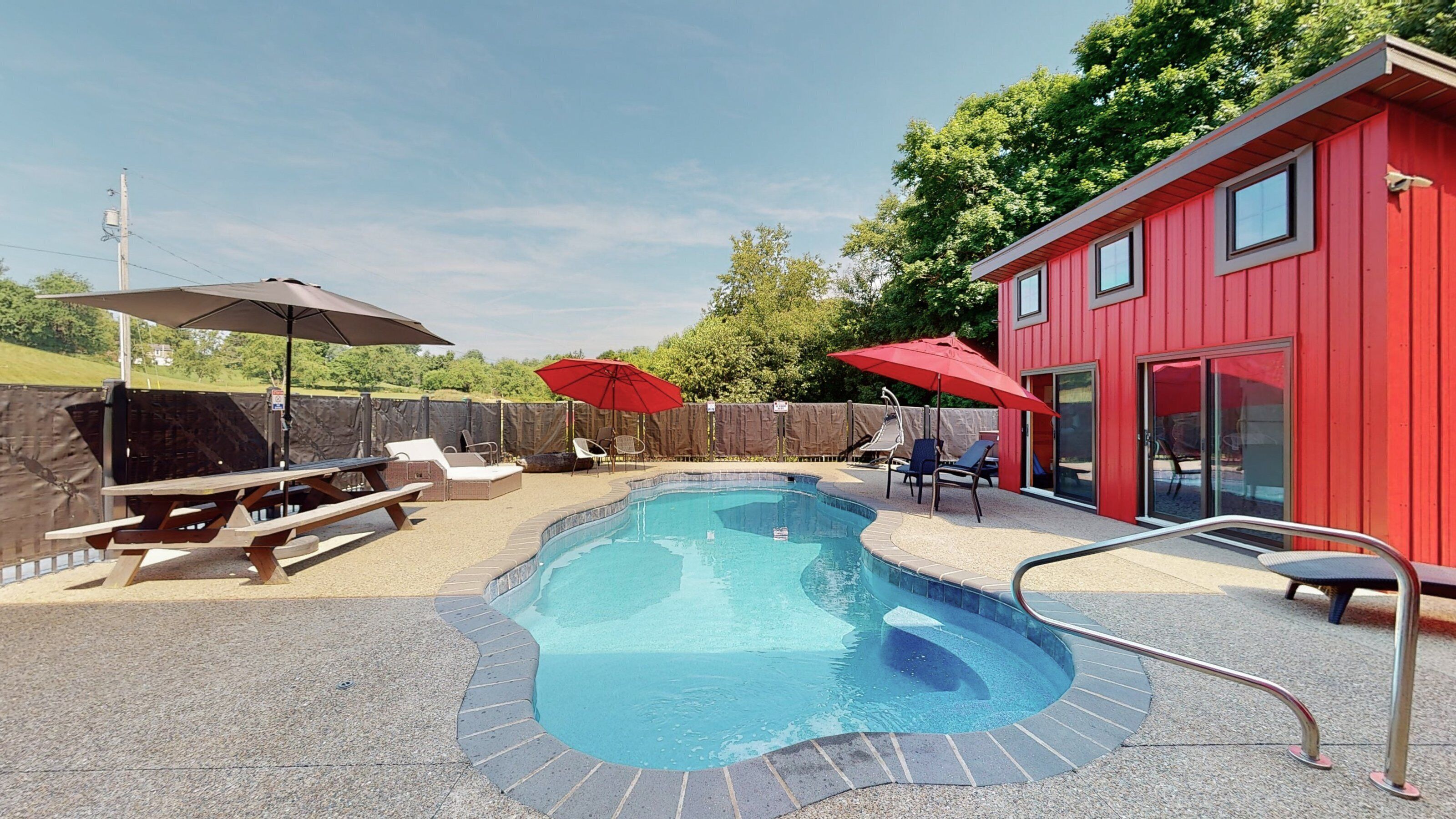 屋外プール、温水プール