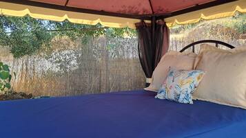 1 dormitorio, tabla de planchar con plancha, cuna de viaje y wifi gratis