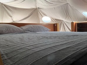 2 quartos, Wi-Fi de cortesia, roupa de cama