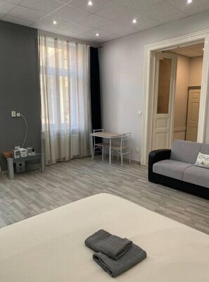 1 quarto