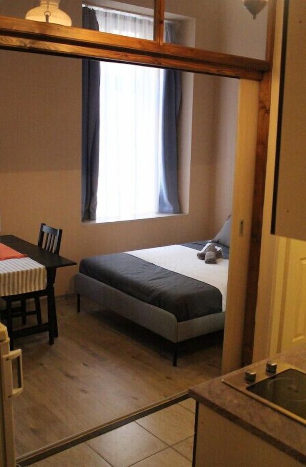 1 bedroom