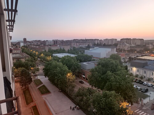 Piso Acogedor en Zamora, con Bonitas Vistas y a un Paseo del Centro de la Ciudad