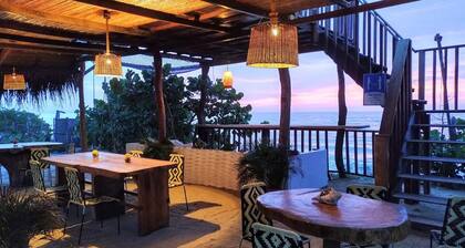 Glamping Playa Kai