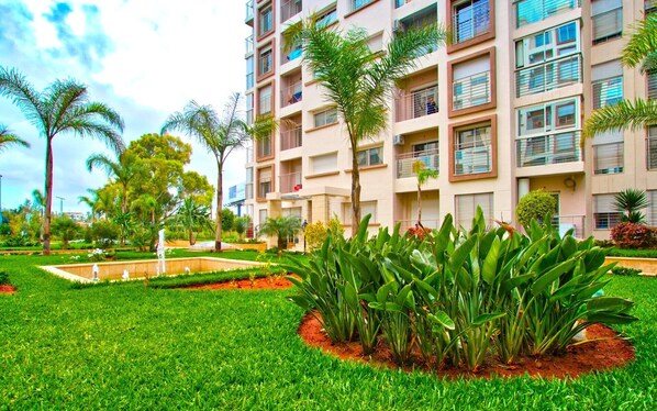 Enceinte de lâhĂ©bergement