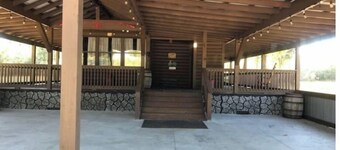 Flanders Cabin Retreat