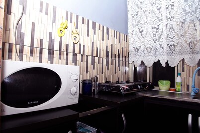 Smilley's Place Cosy accommodation close to Unilag