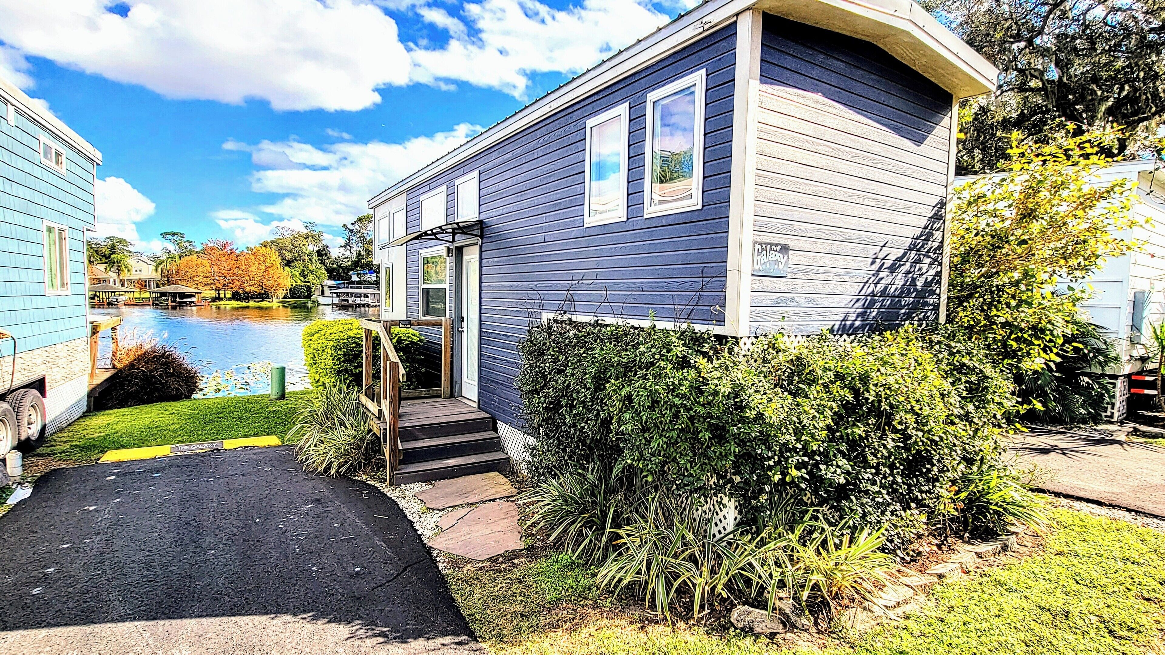 Cottage Desain, pemandangan danau | Teras/patio