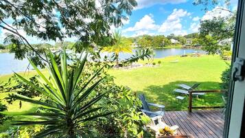 The Cottage | Lake view