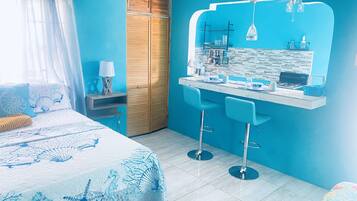 1 bedroom, iron/ironing board, WiFi