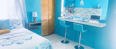 1 غرفة نوم ومكواة/لوح كي وواي فاي