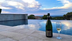 屋外プール、温水プール