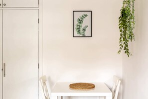 Basic-Apartment, 1 Doppelbett und Schlafsofa | Innenbereich