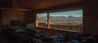 Glass House with Private River & 360° Views