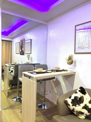 تناول الطعام