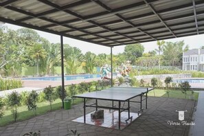 Terrace/patio - Sooth & Relax Holiday Stay | PTK (Sungai Raya)