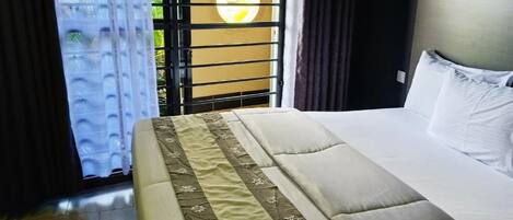 1 bedroom, WiFi, bed sheets