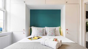 Basic Apartment, Multiple Beds | Interior - Lovely Portobello Apartment Near Westbourne Park (London)