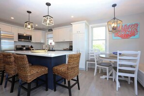 Dining - Bliss By the Beach - Contemporary Beach House (Sandwich)