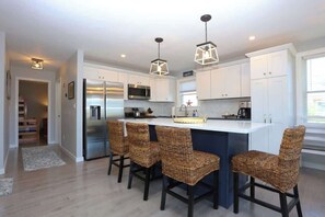 Fridge, microwave, oven, stovetop - Bliss By the Beach - Contemporary Beach House (Sandwich)