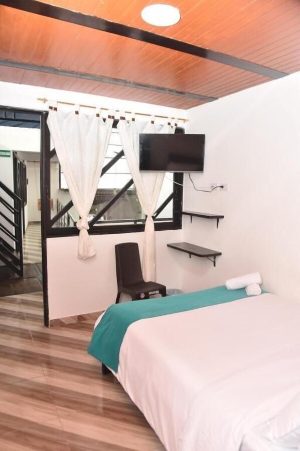 1 bedroom, free WiFi