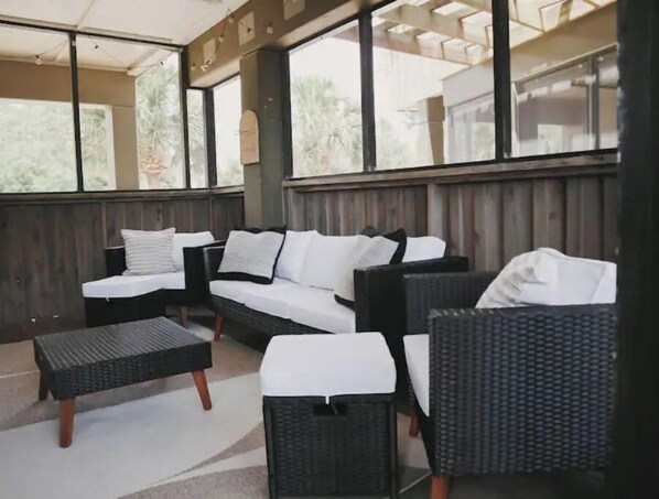 Interior - Luxury Riverfront Retreat w/ Pool + Ocean View (Carrabelle)