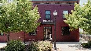 Exterior - The Hotel Melrose (Grand Junction)