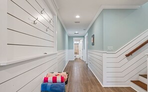 Interior - The Endless Summer Beach House
3 Minute Walk to the Beach! (Jacksonville Beach)