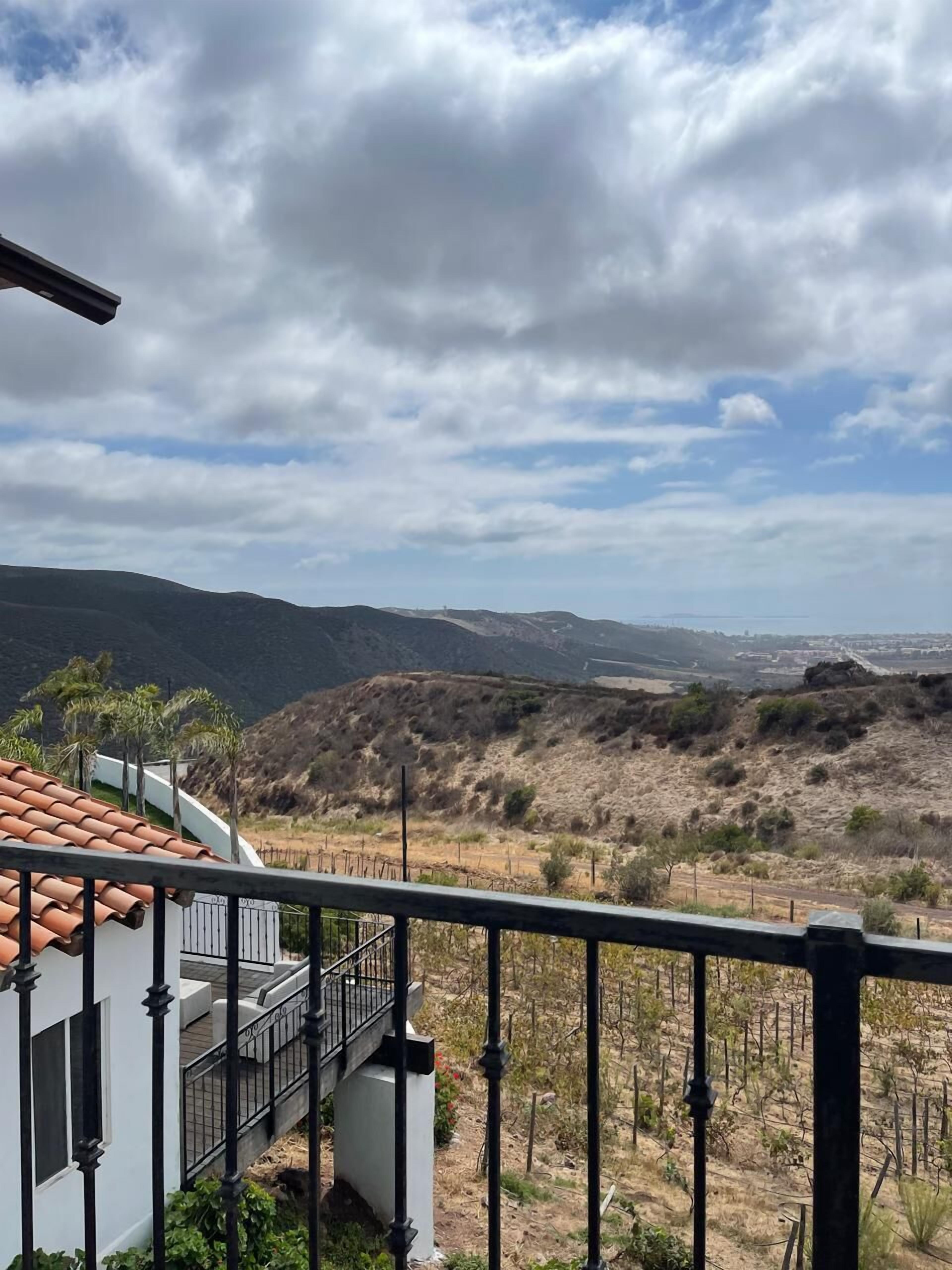 Photo - Viñas del Castillo