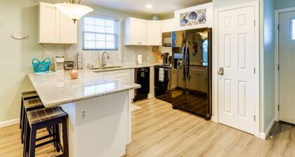 Relax at Heron Bay Cottage in Rockport, Texas!