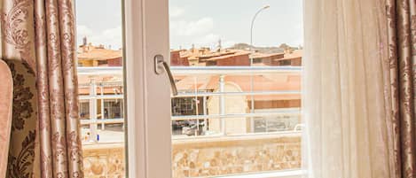 Wifi gratis y ropa de cama