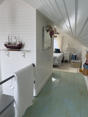 3 chambres, bureau, Wi-Fi gratuit, draps fournis