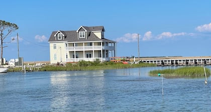 Blue Anchor Cottage at Smith Island MD Quaint & Charming Beach Cottage