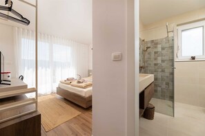Hair dryer, towels - Villa Olive Garden with Pool & Seaview (Brzac (Krk))