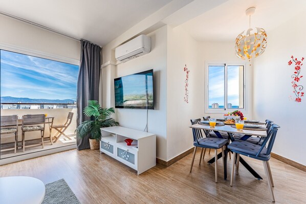 تناول الطعام