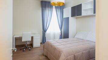 2 chambres, fer et planche Ă repasser, Wi-Fi, draps fournis