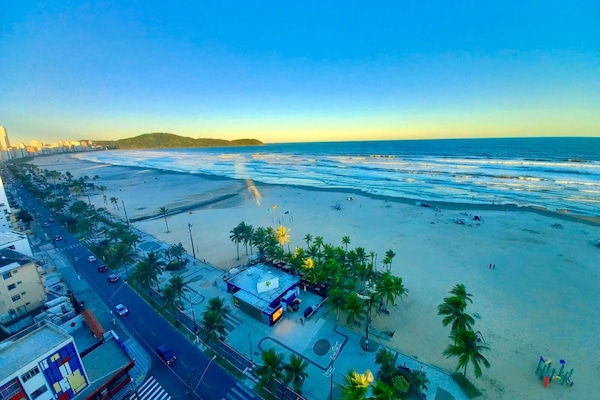 Departamento | Playa | En la playa y playa de arena blanca