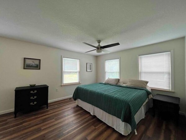 3 bedrooms