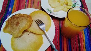 Daily local cuisine breakfast for a fee