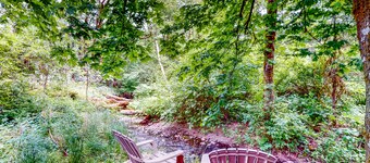 Custom-Built - Large Deck, Griddle, and Washer/Dryer