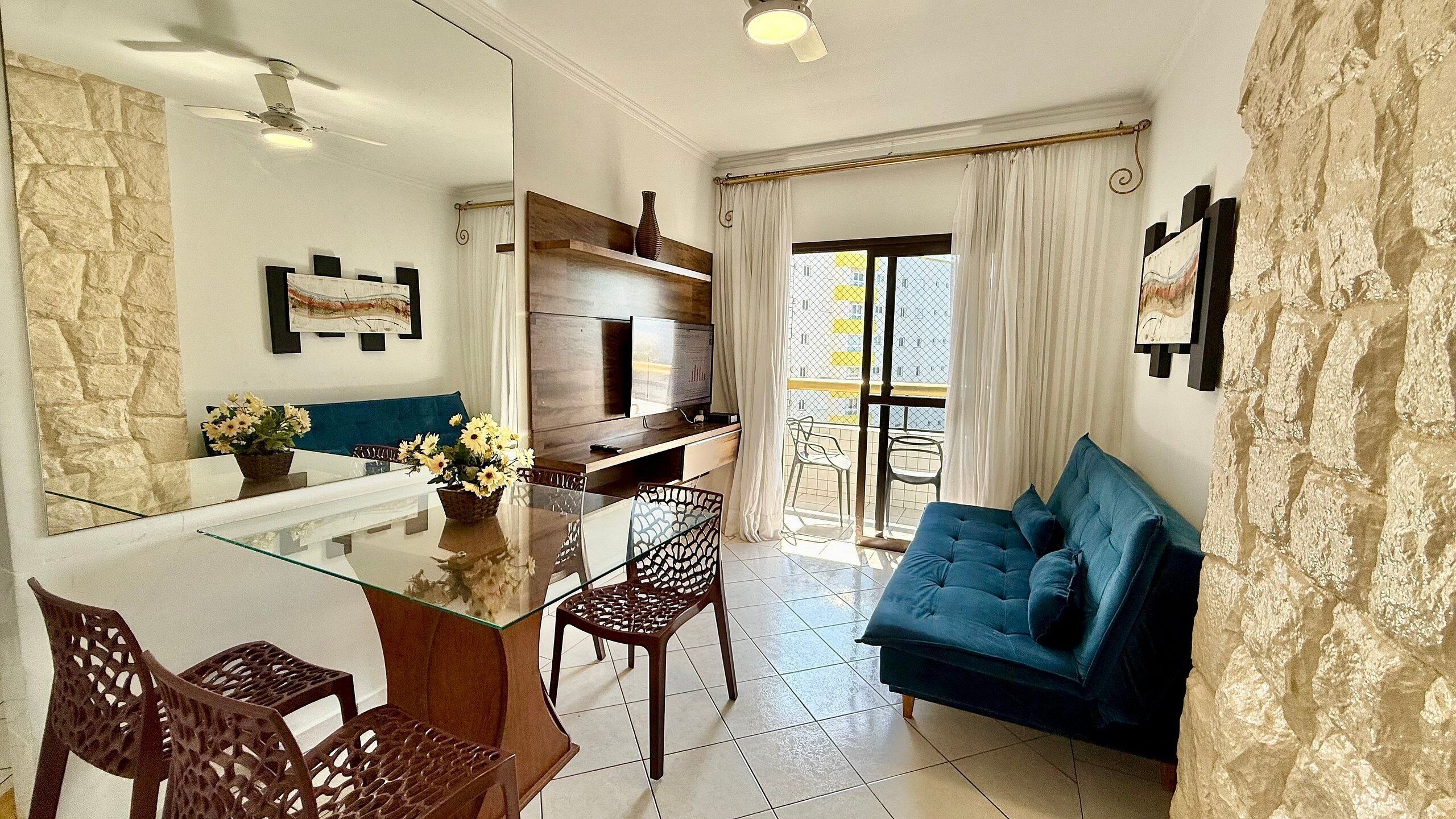 Apartment | Living area | TV