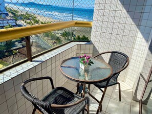 Departamento Confort | Restaurante al aire libre