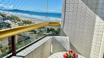 Apartamento | Opções para refeição ao ar livre
