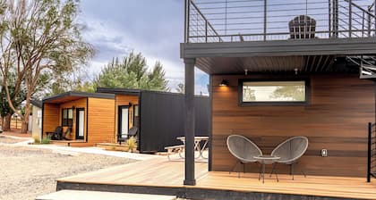 Capitol Casita - 2BD+loft+2BA and rooftop deck