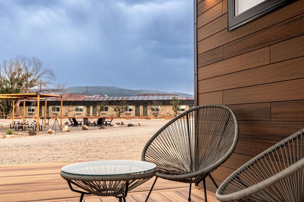 Terrace/patio - Capitol Casita - 2BD+loft+2BA and rooftop deck (Wayne County)