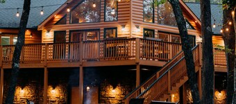 Alpine River Escape - Secluded Chattahoochee Riverfront Luxury Log Cabin 5BR 4BA