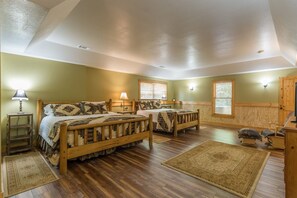 6 Schlafzimmer, Schreibtisch, Bügeleisen/Bügelbrett, kostenloses WLAN