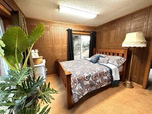 5 bedrooms, free WiFi, bed sheets