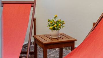Deluxe Room, 1 Double Bed, Smoking, City View | Terrace/patio