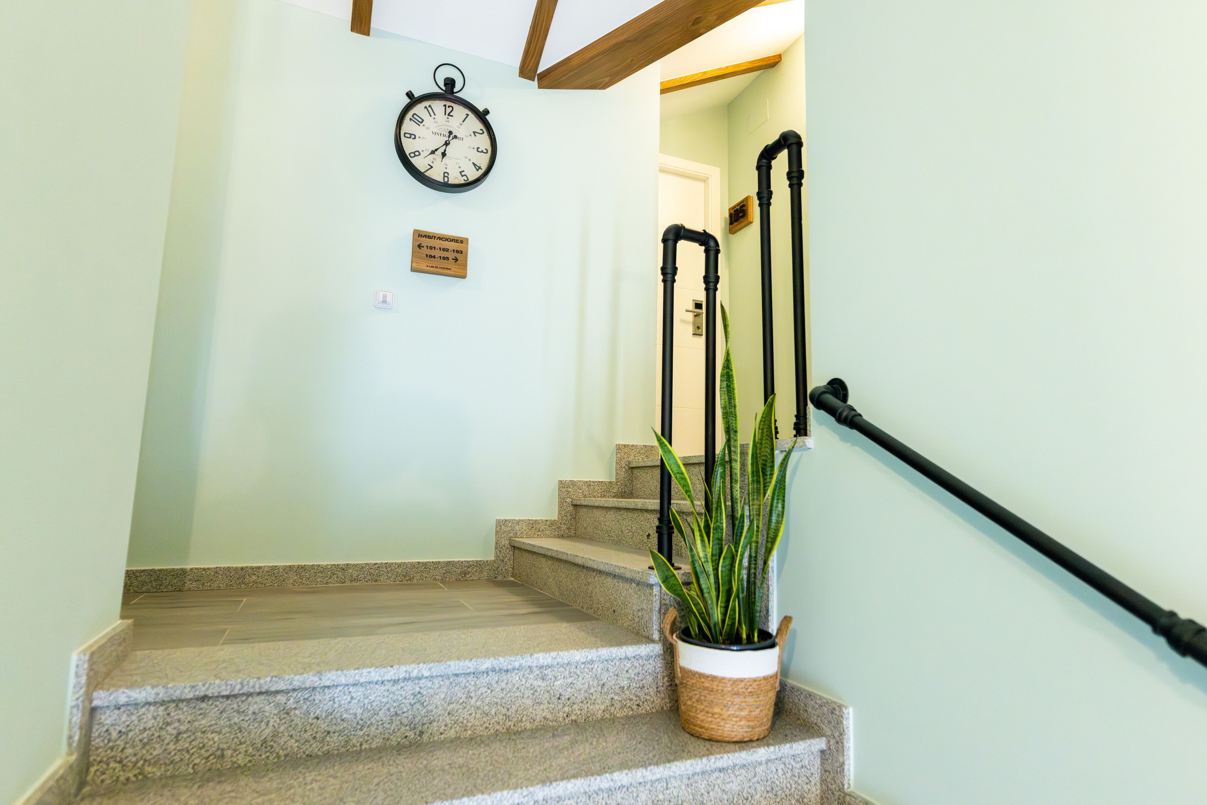 Handrails in hallways